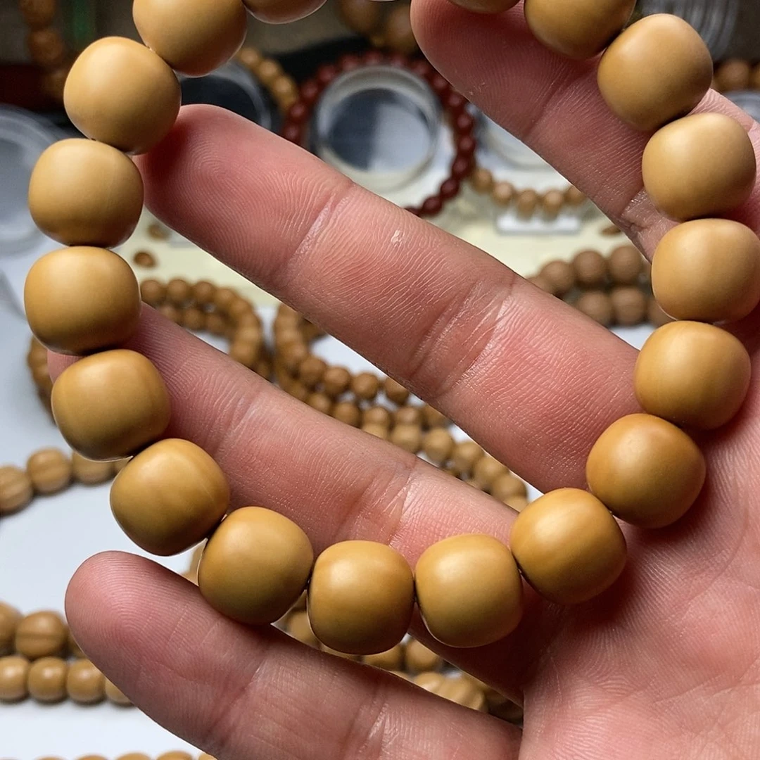 猴头核桃吊坠小***恼老型