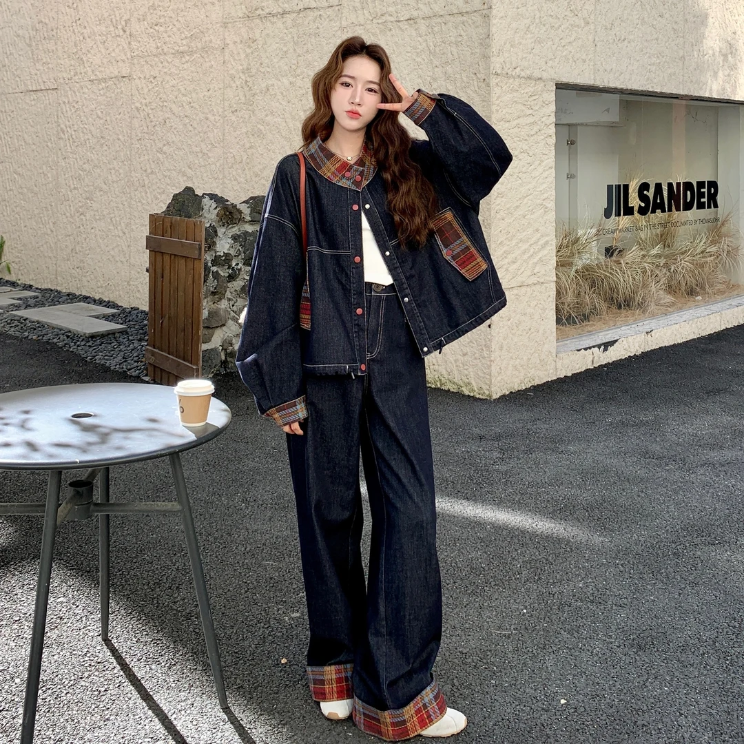 韩系早秋穿搭一整套2025流行新款格纹拼接牛仔外套阔腿裤两件套
