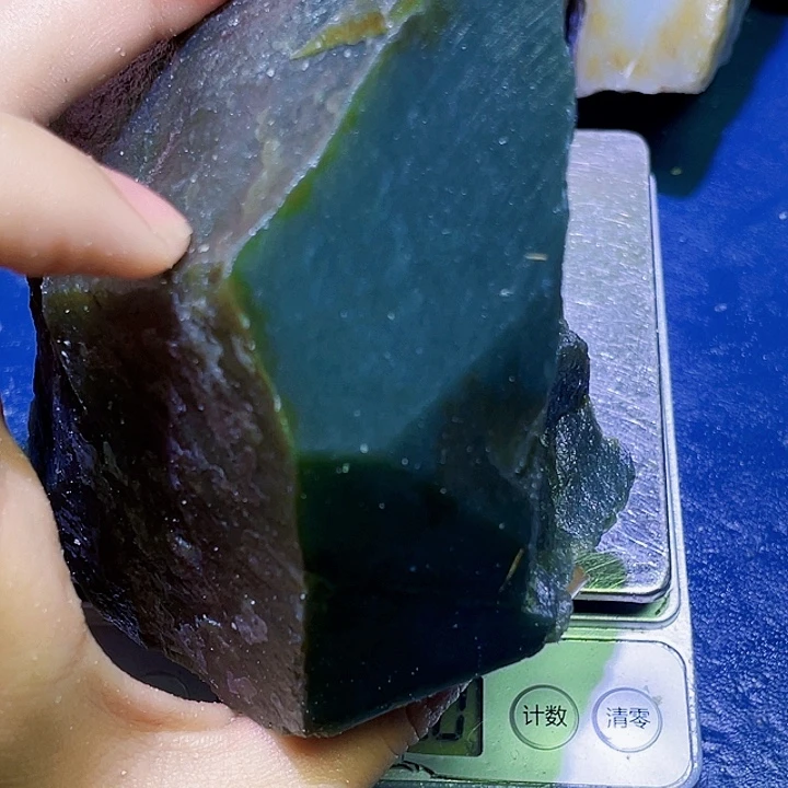 和田玉（糖玉）未镶嵌珠宝半成品