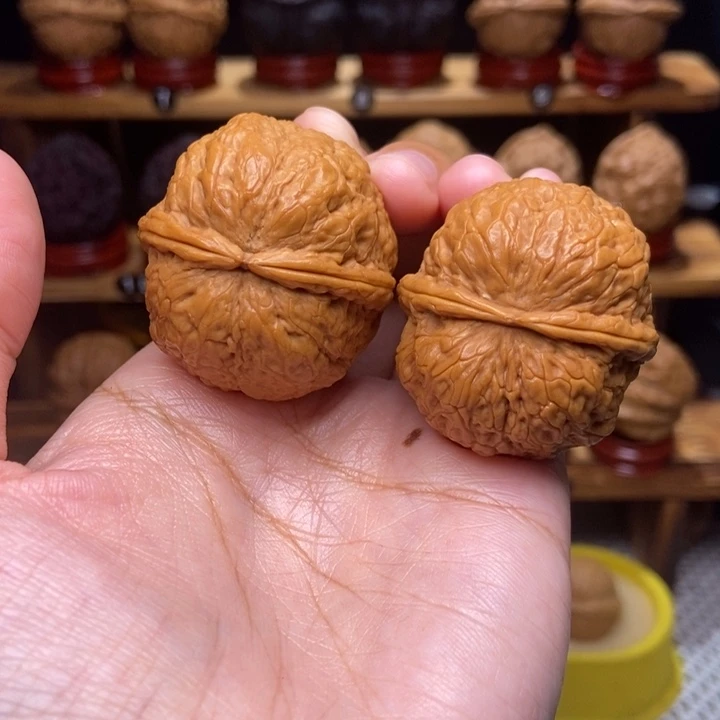 文玩核桃吊坠蛇皮球31