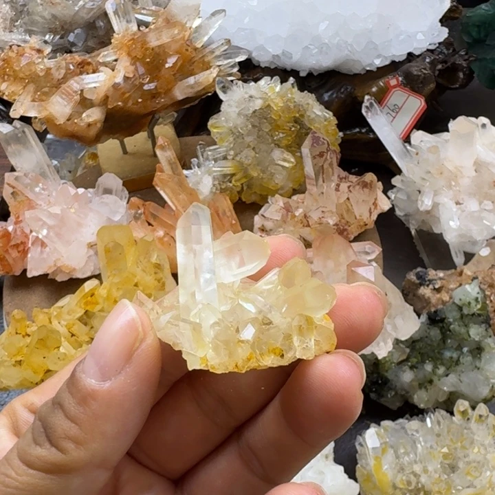 未镶嵌水晶珠宝半成品