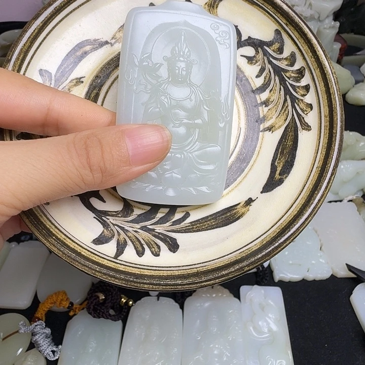 王***店瓷片新号开播挂件一个
