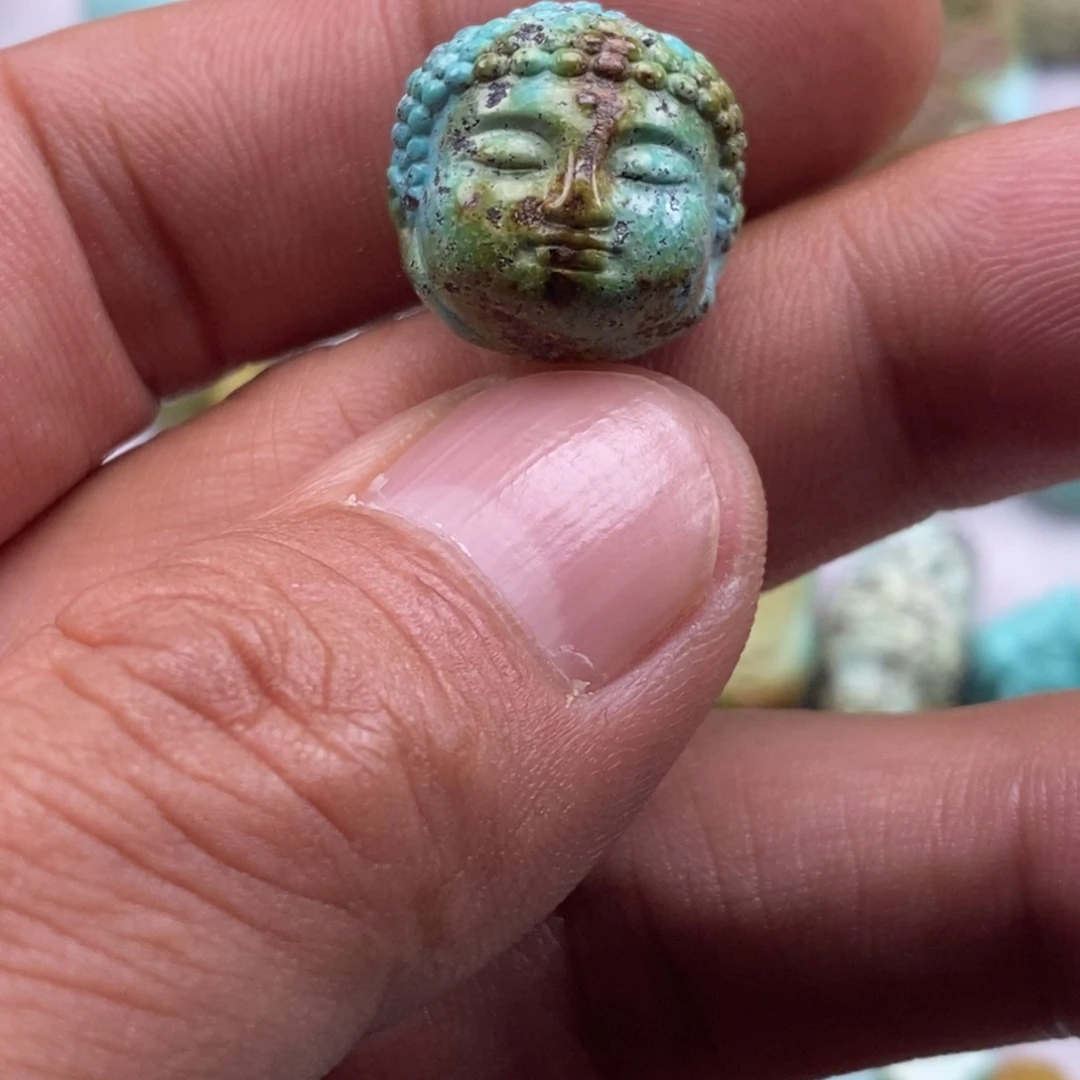 南***茶绿松石未镶嵌珠宝半成品