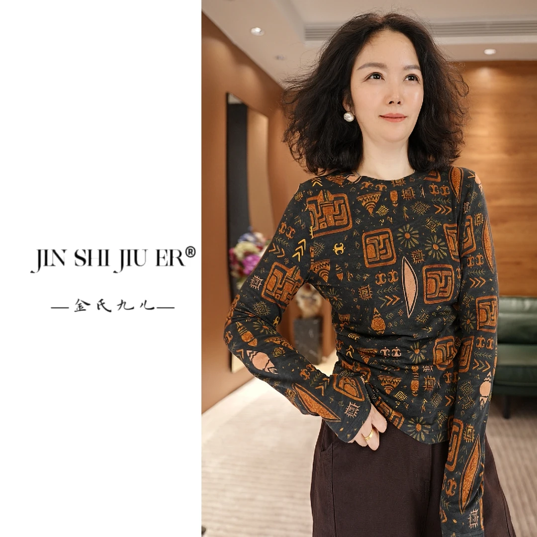 JIUER【摩登】重工几何印花长袖T恤 显瘦气质时尚复古套头秋季83511