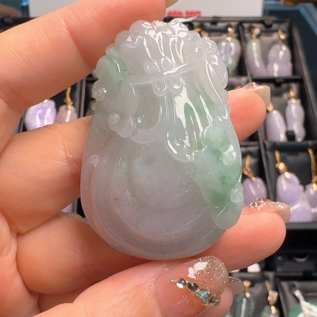 颈饰未镶嵌翡翠钱袋袋