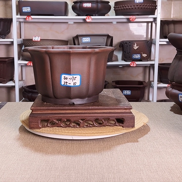 紫砂花盆紫砂花盆