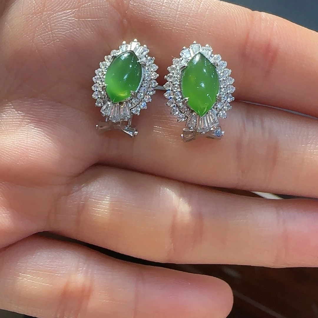 和田玉耳饰未镶嵌