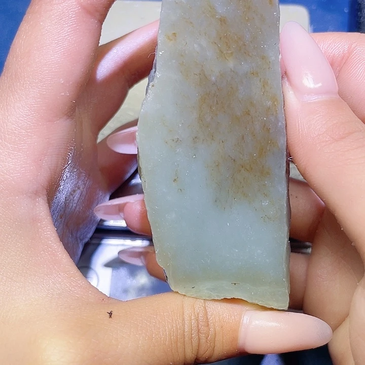 和田玉未镶嵌珠宝半成品