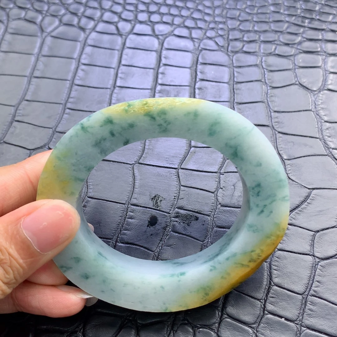 舒***圓定制翡翠未镶嵌翡翠手镯