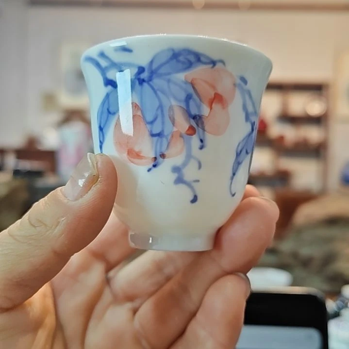 明****d景德镇手工手绘寿桃主人杯
