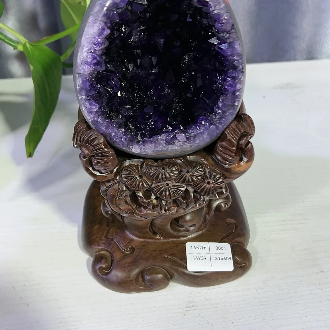 大型摆件（非配饰）紫晶未镶嵌晶