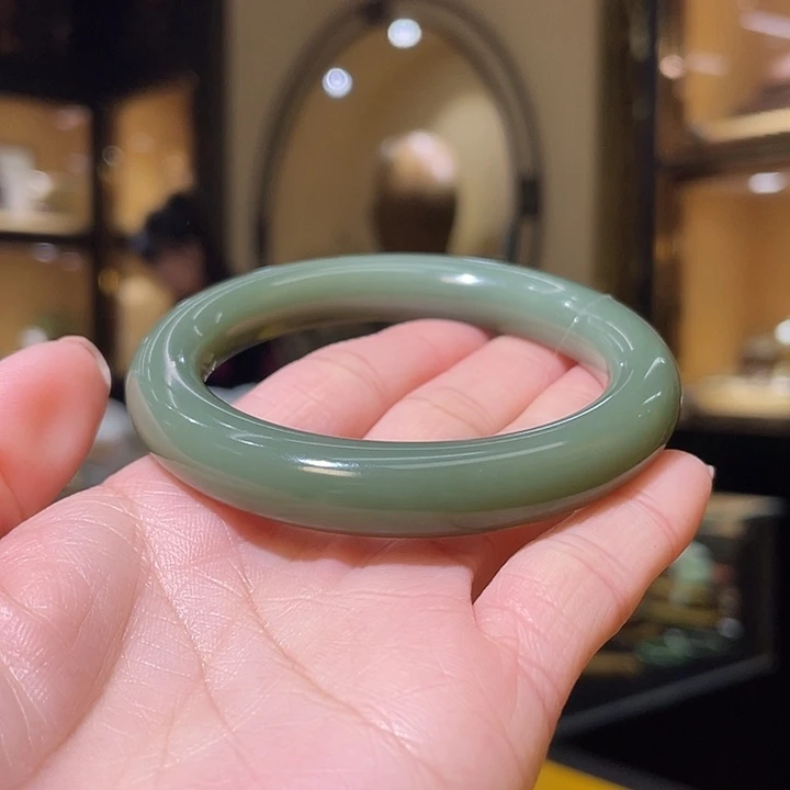 未镶嵌手镯和田玉55.2#53.25g