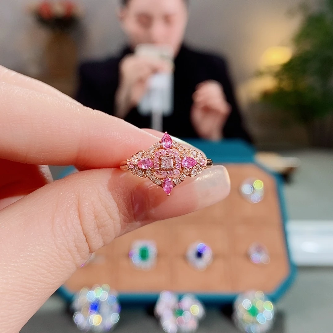 钻石戒指/指环18K金镶嵌粉钻
