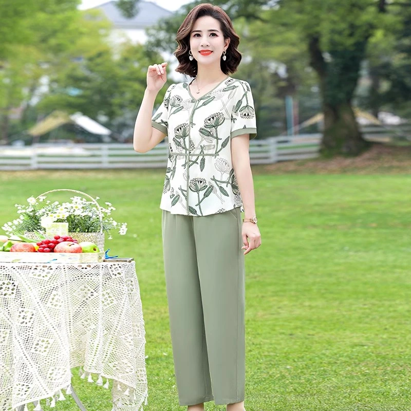 母亲节洋气衣服中老年女装妈妈装夏季40-50岁60新款高档短袖套装