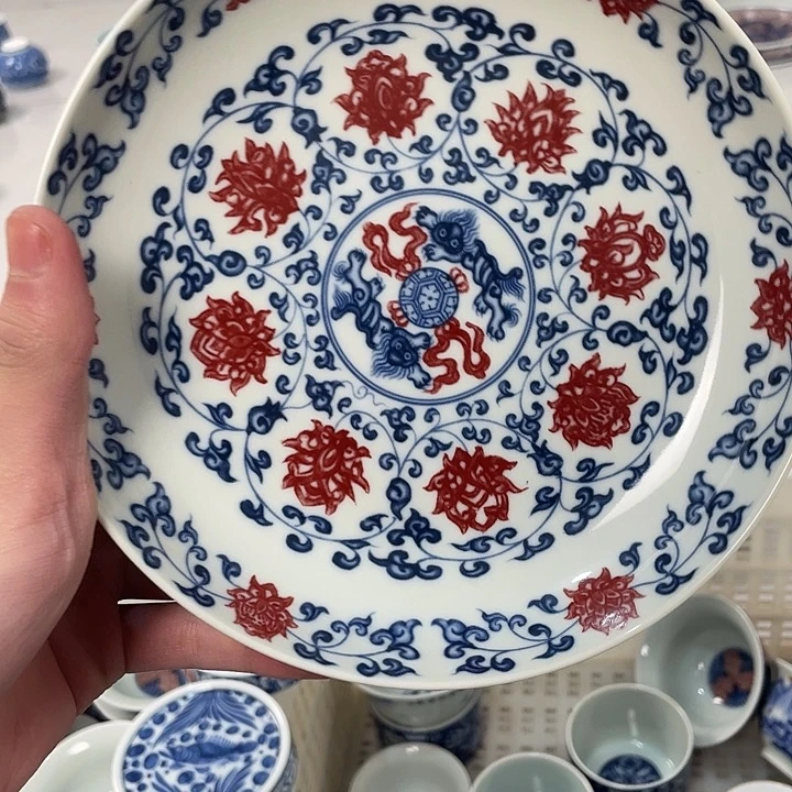 陶摆件景德镇缠枝莲釉里红壶承jjj