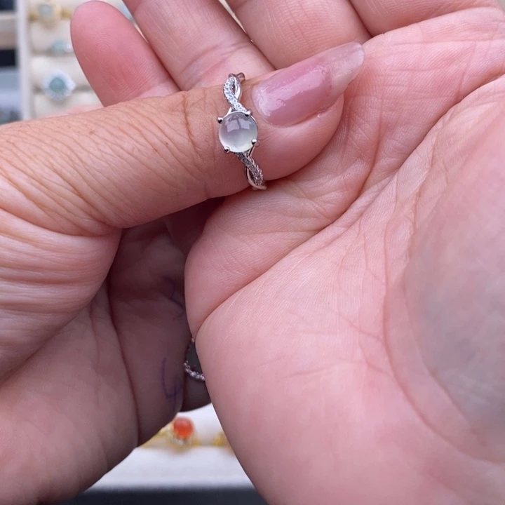 未镶嵌戒指翡翠小***^缅甸