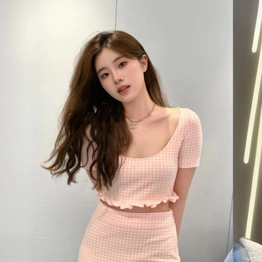 99新 MIU MIU/缪缪 海囤/缪缪短袖/M码/nw44758