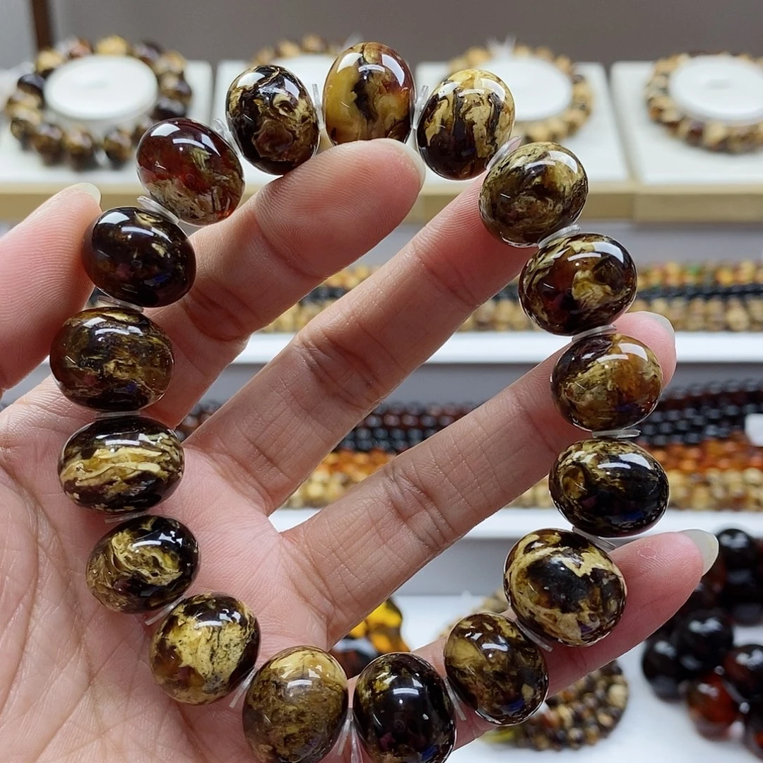 笙***谅琥珀未镶嵌裸石琥珀15