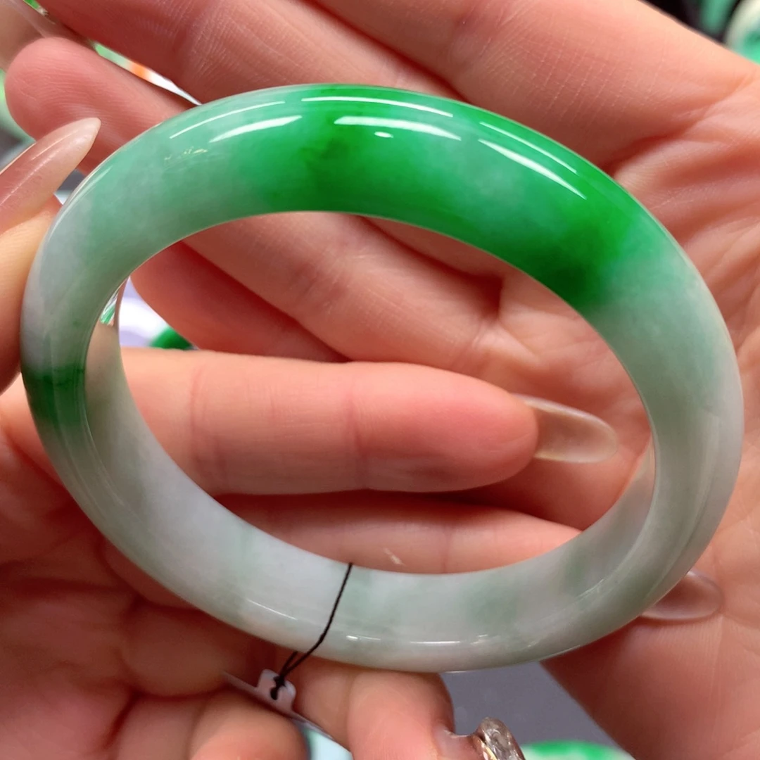 未镶嵌手镯翡翠翡翠
