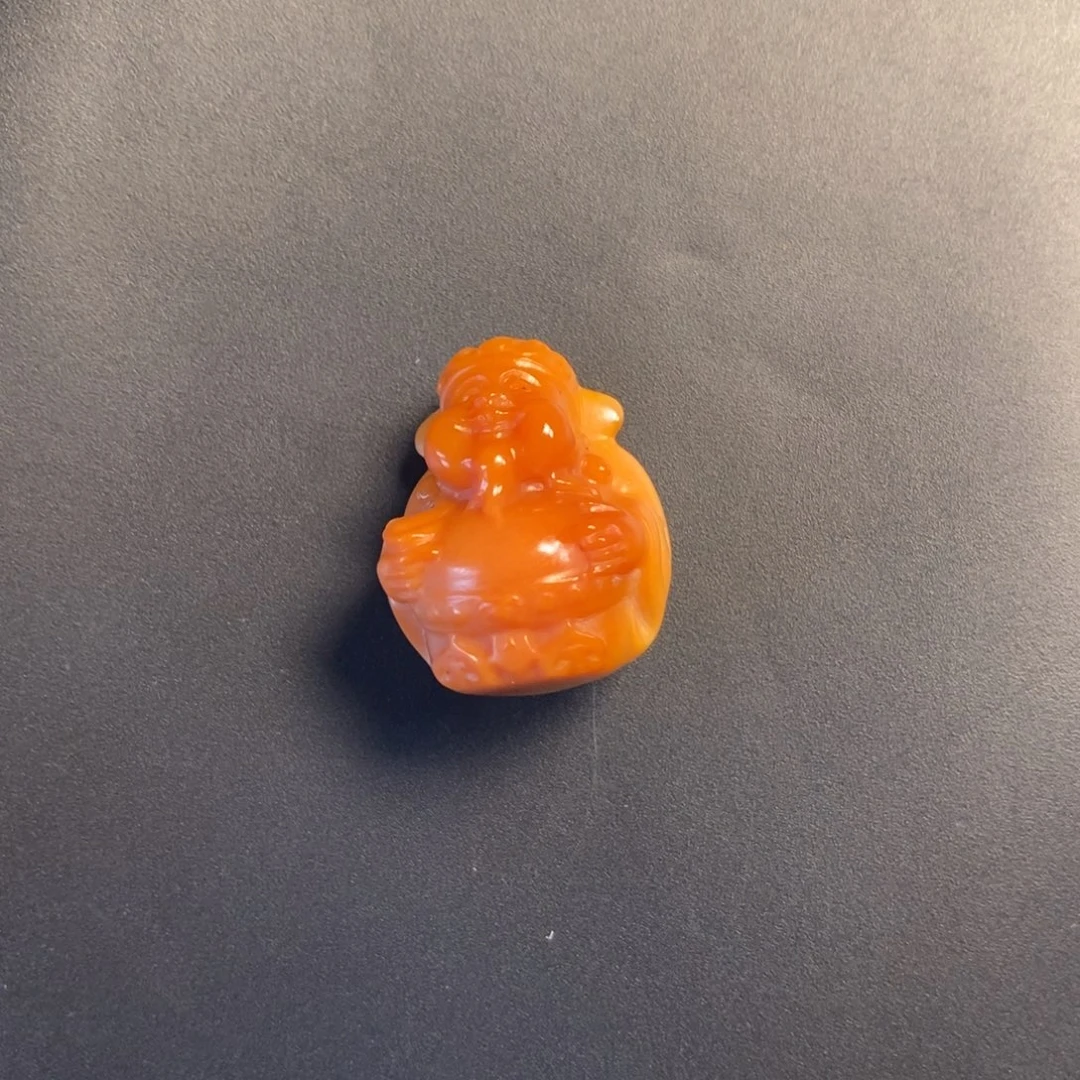崔****未镶嵌缅黄精品挂件石英质玉（缅黄）