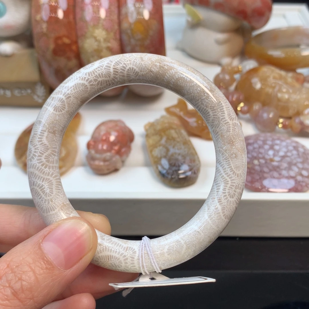 硅化珊瑚（珊瑚玉）手镯未镶嵌百***灵