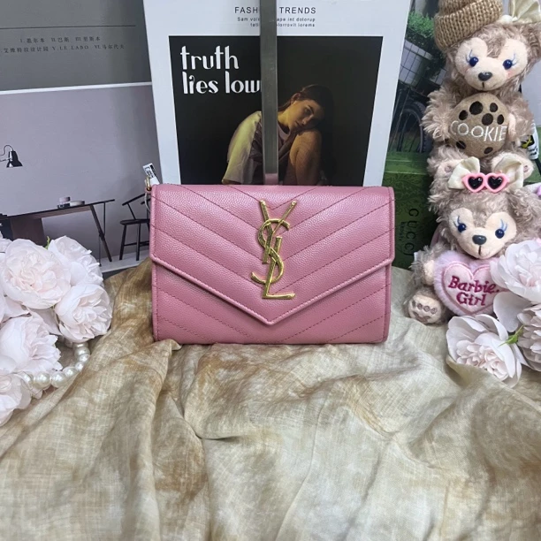 95新 YSL/圣罗兰 圣罗兰粉色V纹信封卡包钱包手拿包