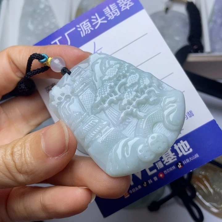 颈饰未镶嵌翡翠翡翠