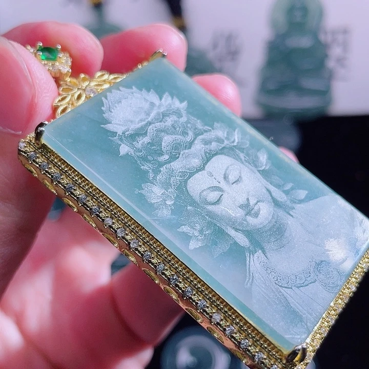 翡翠未镶嵌颈饰9999999999