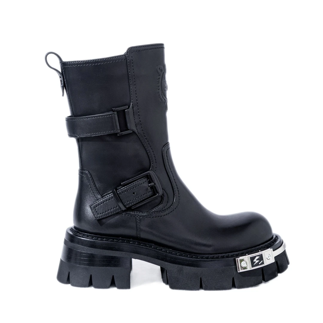 2025秋冬季新款时尚洋气圆头短靴厚底粗跟靴子真皮黑色百搭英伦风