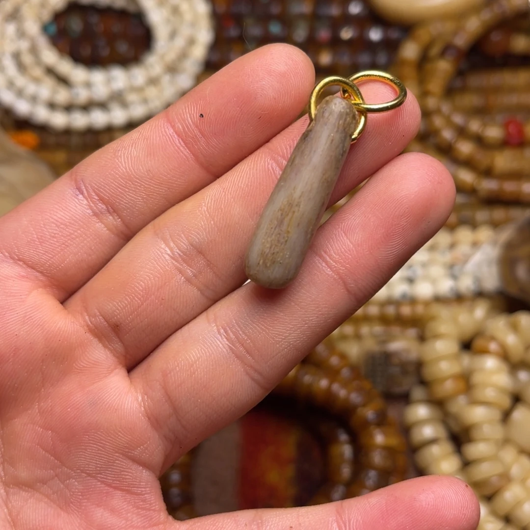 *****大叶紫檀（黑酸枝木类）