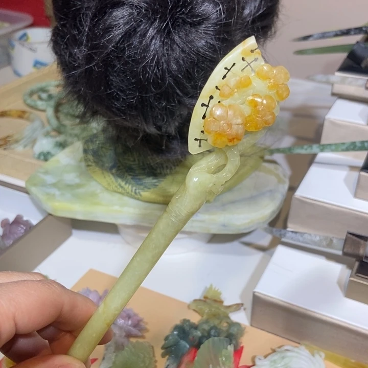 蛇纹石玉发饰未镶嵌