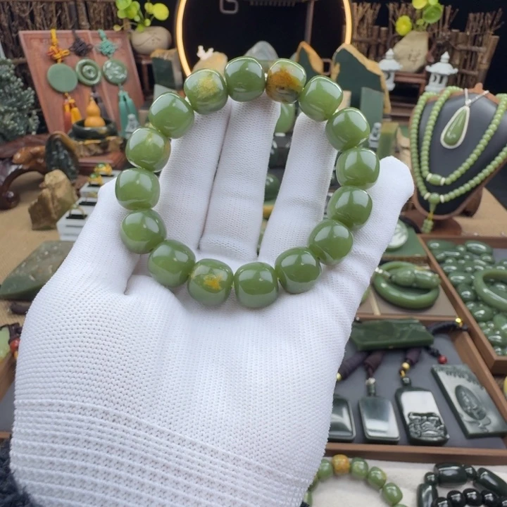 岫岩河磨玉（透闪石质玉）未镶嵌手串