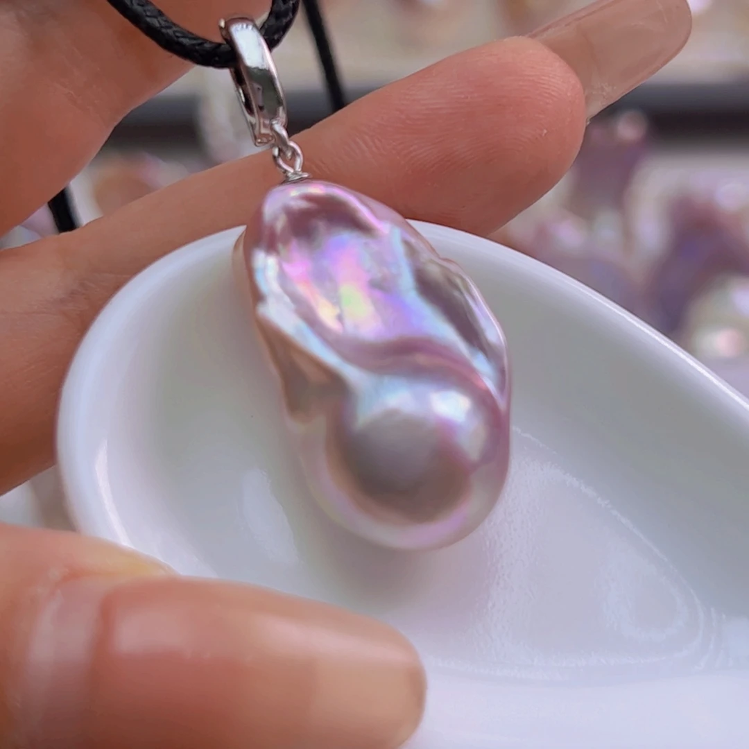 淡水珍珠吊坠(赠链)未镶嵌