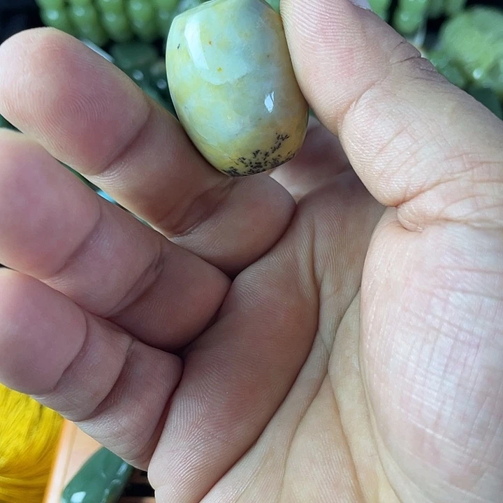 岫岩老玉（透闪石质玉）未镶嵌挂件