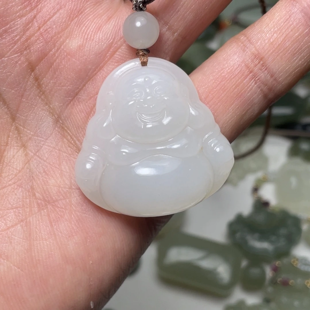 颈饰未镶嵌和田玉