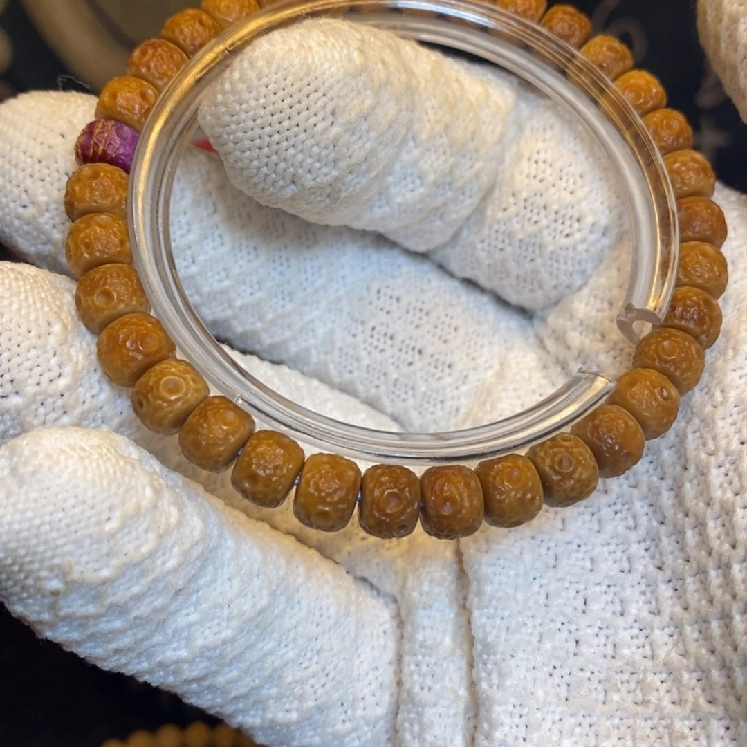 吊坠龙脊菩提双11福利玉化料龙脊药片陨石坑