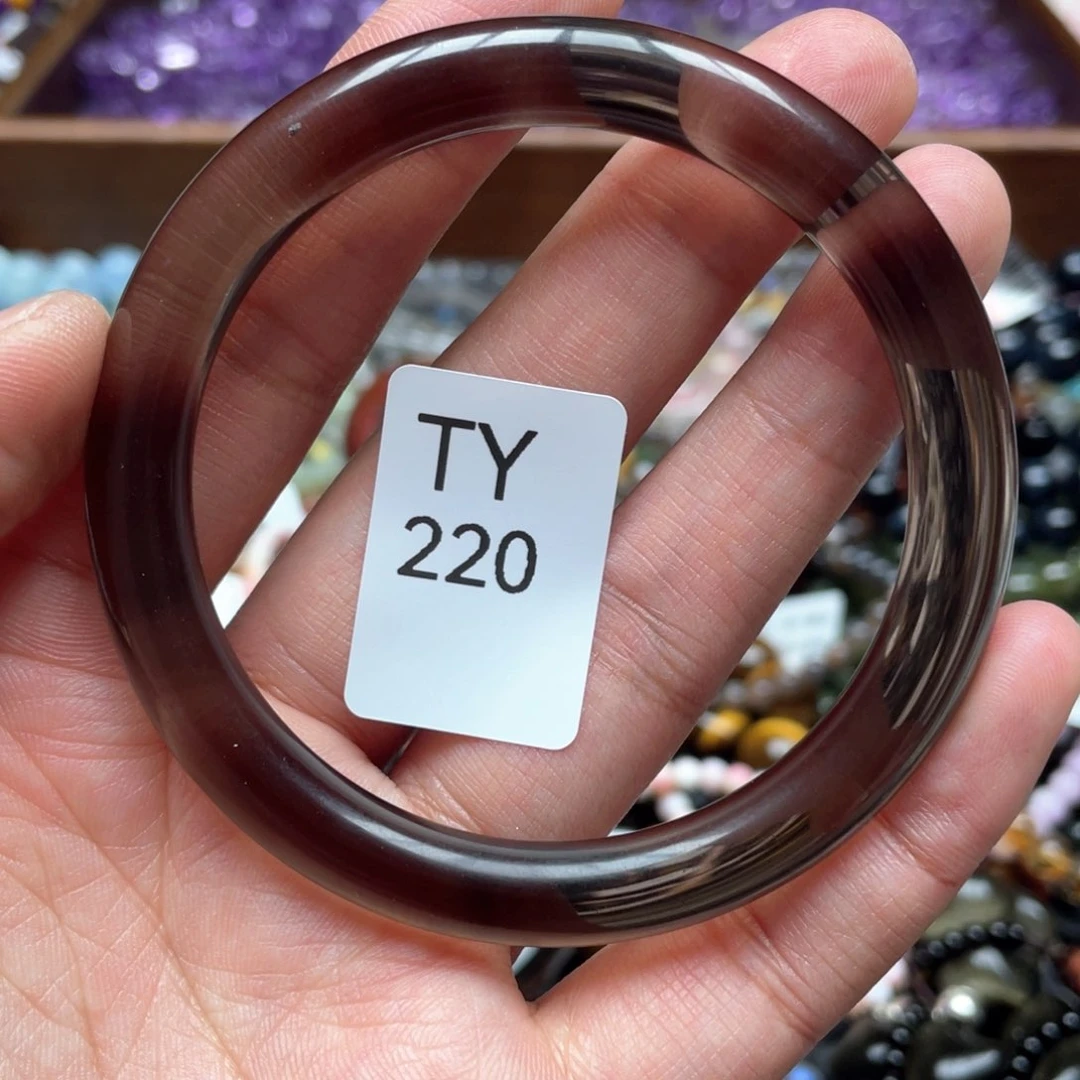 水晶多样性发一只未镶嵌