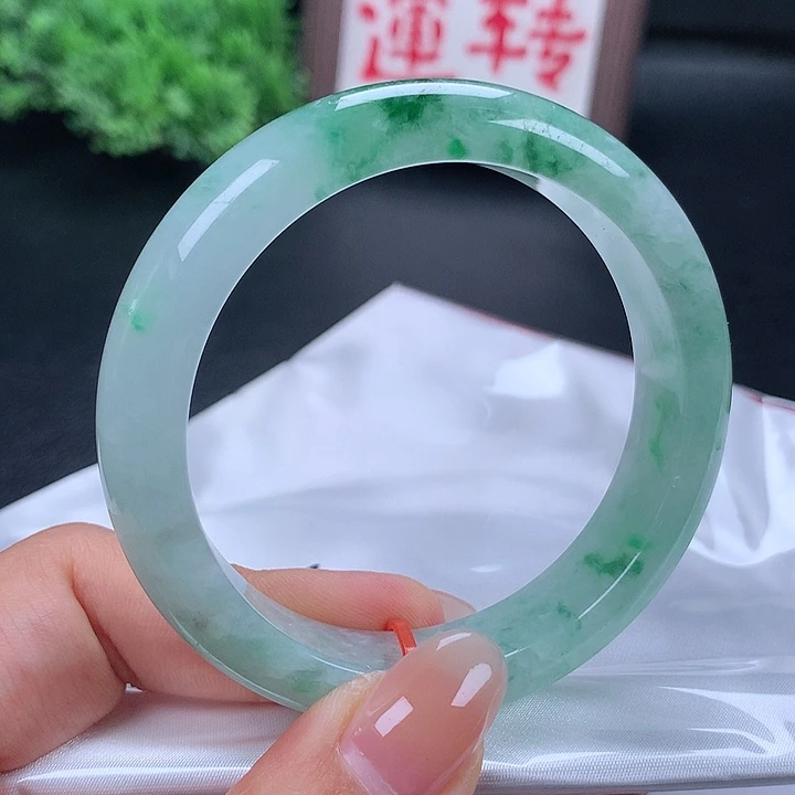 未镶嵌手镯翡翠041