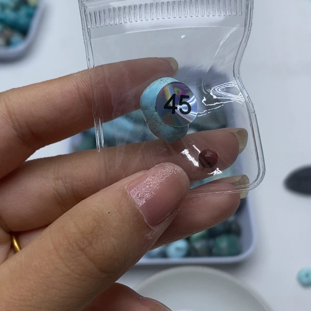 川***未镶嵌南红玛瑙珠宝半成品