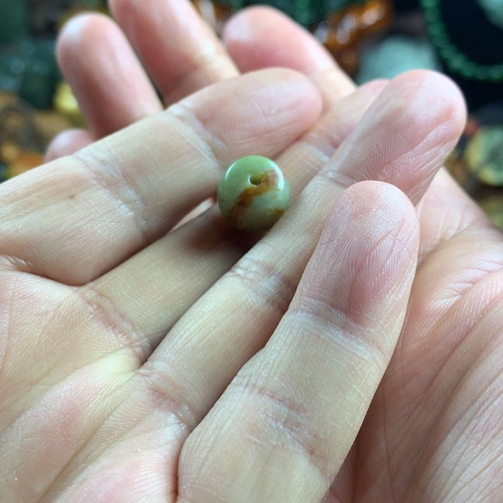 岫岩老玉（透闪石质玉）吊坠未镶嵌锦**行