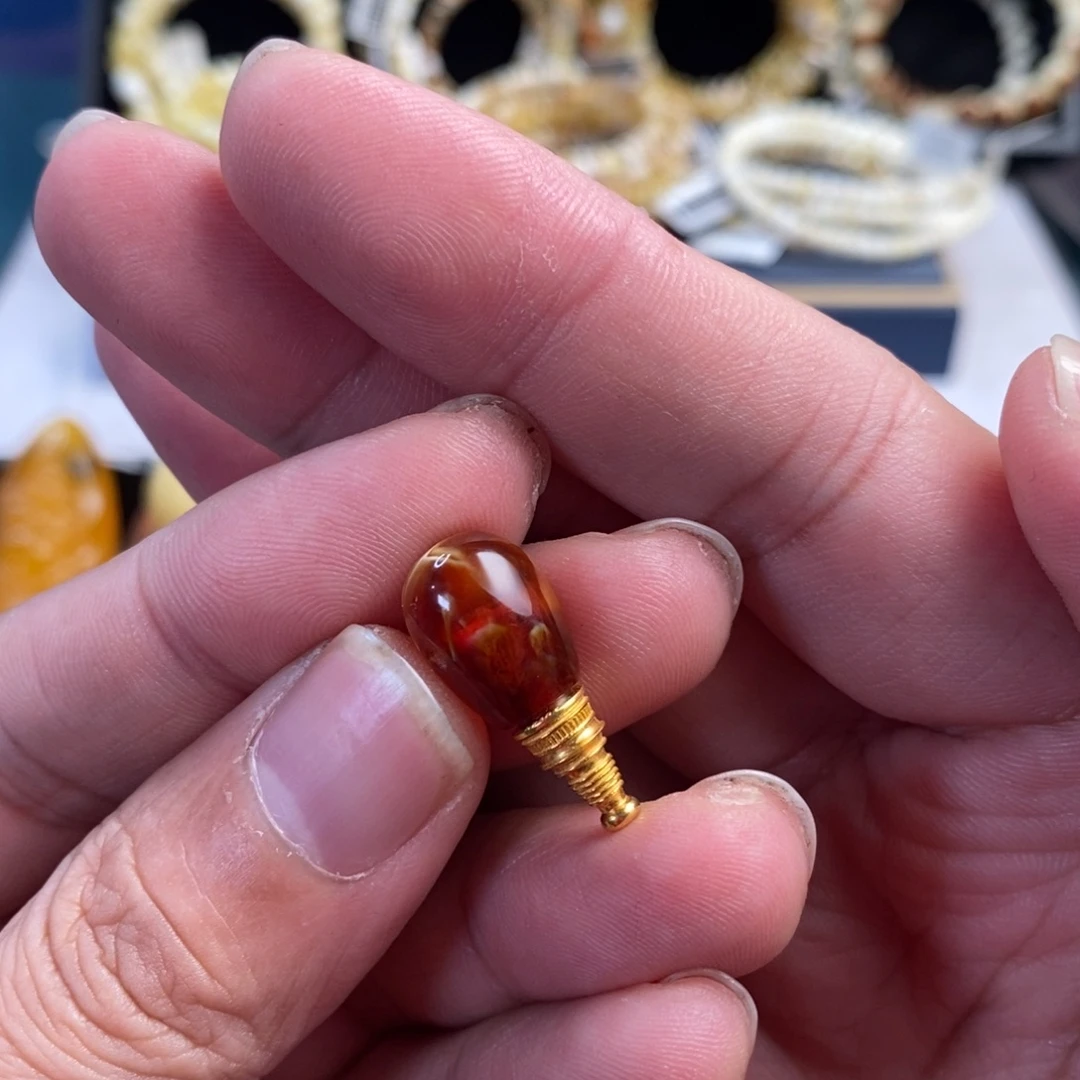 蜜蜡18K金镶嵌裸石10mm