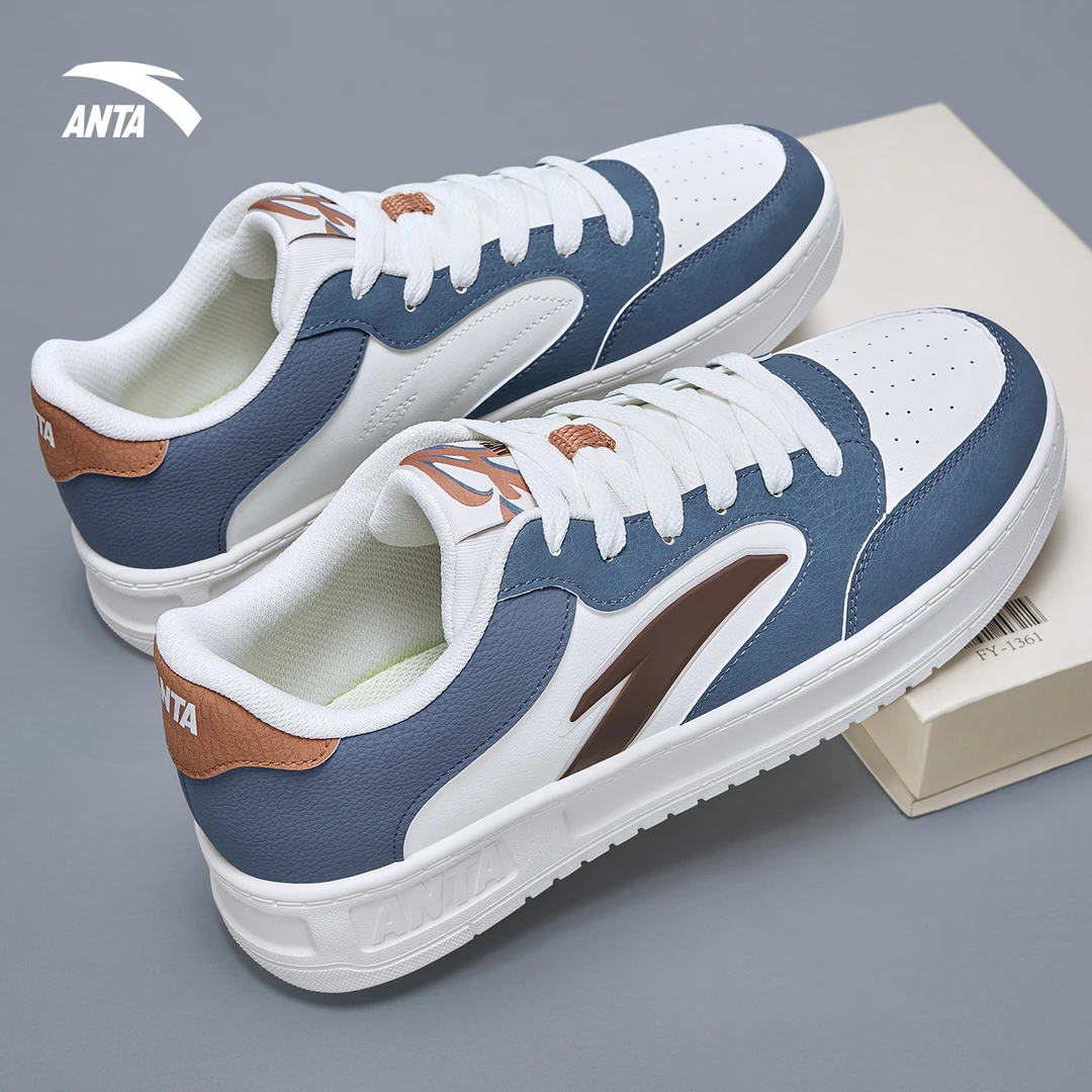 安踏轻松板鞋男鞋2026冬季新款皮面厚底轻便时尚潮流百搭休闲鞋男