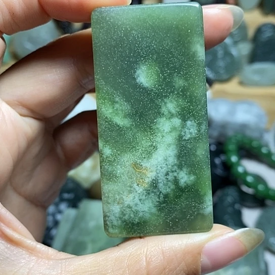未镶嵌和田玉(糖玉)珠宝半成品