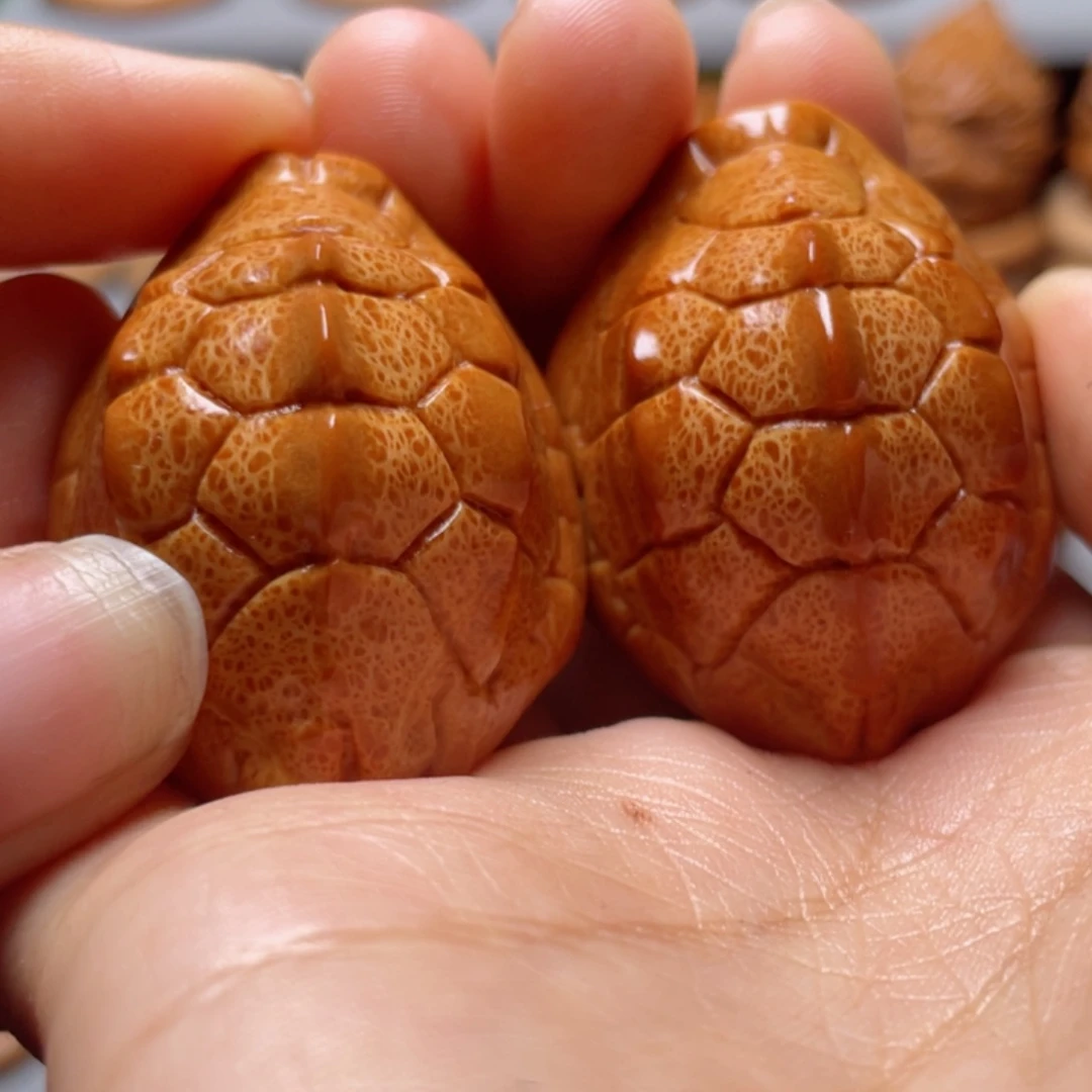 吊坠橄榄核龙脊富甲手球3.2