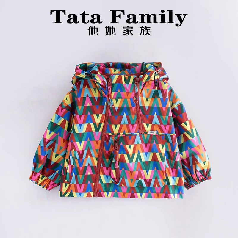 儿童冲锋衣外套小童春秋洋气秋季新款男童童装连帽宝宝风衣上衣