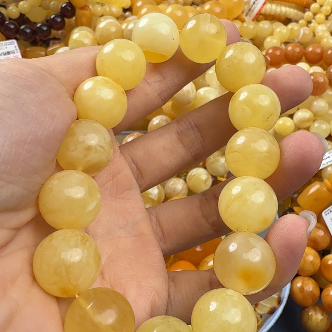 琥珀未镶嵌珠宝奇石