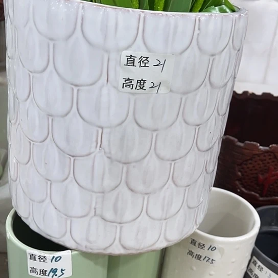 多肉绿植陶瓷花盆9.9包邮，有孔
