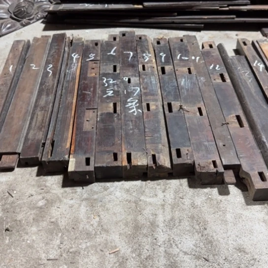 黑酸枝木类董*红木