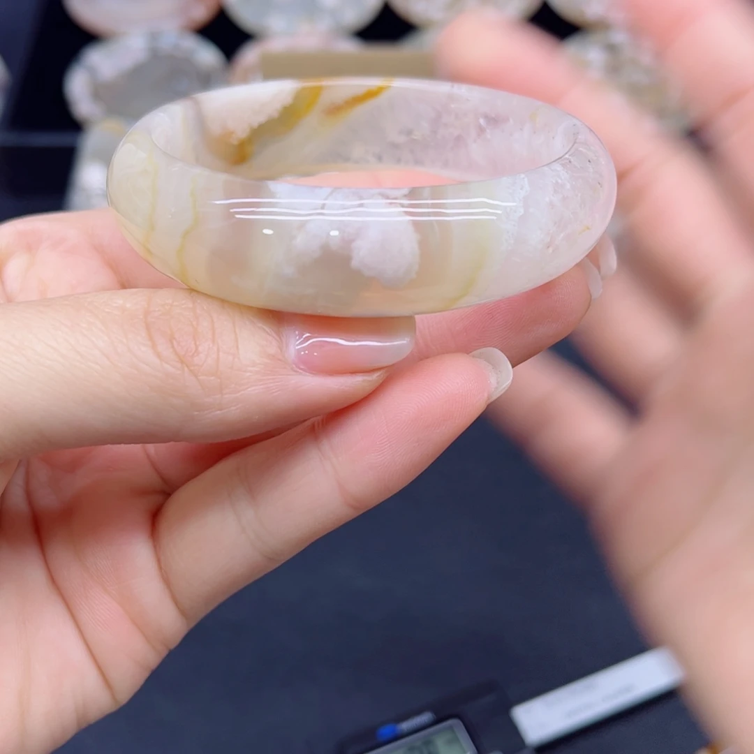 玛瑙/玉髓未镶嵌手镯59