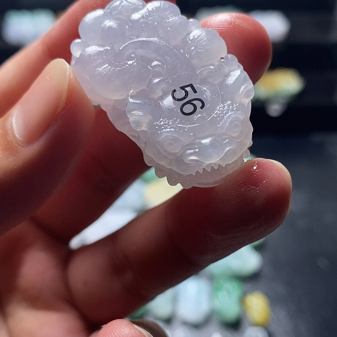 定制翡翠未镶嵌毛货白冰口含珠貔貅